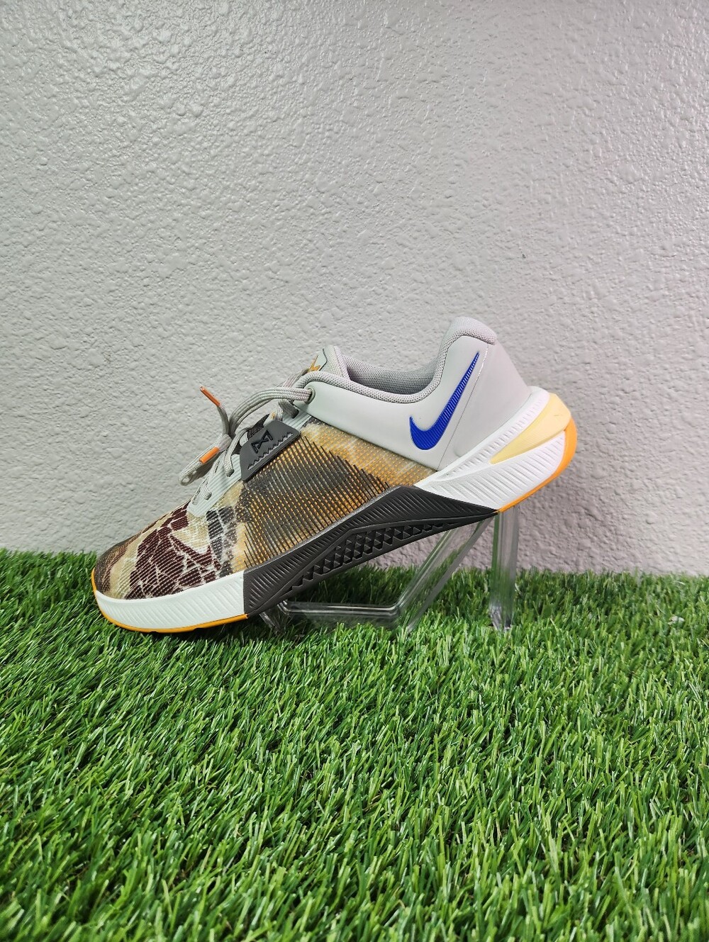 Nike Metcon 10 AMP Light Bone Cave Stone Size 10.5 HQ2615-001